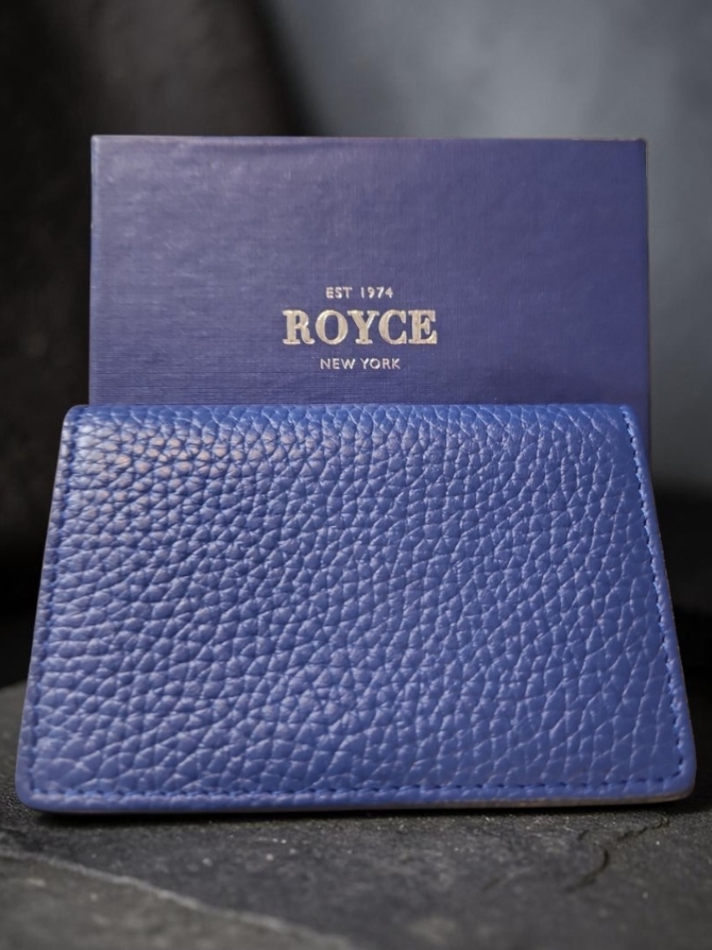 ROYCE New York Pebble-Grain Leather Card Holder in Royal Blue W/Box